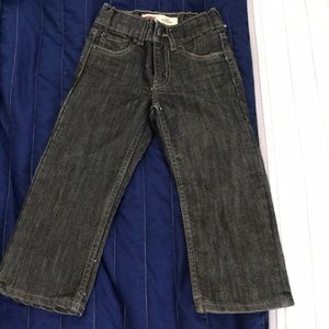 Boys Levi 514 straight fit jeans. Size 3T